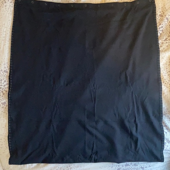 Lululemon reversible infinity scarf. Black & grey. - Picture 2 of 8